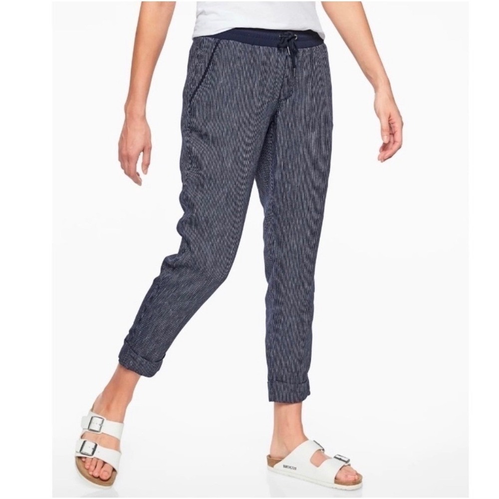 Athleta Stripe Bali Linen Ankle Pant Navy White 211380 Womens Size 6T Tall
